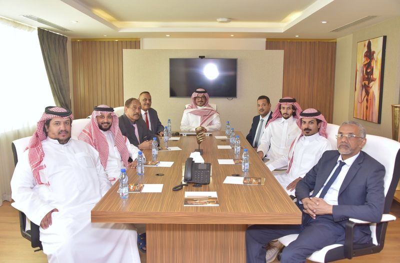 فريق العمل